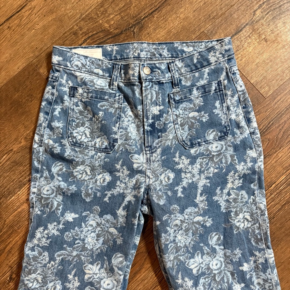 NWOT Love Shack Fancy X Gap 70’s high rise floral flare jeans - Picture 3 of 6